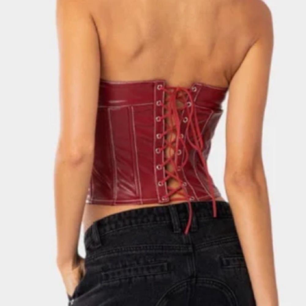 Edikted Red Corset - Picture 3 of 3
